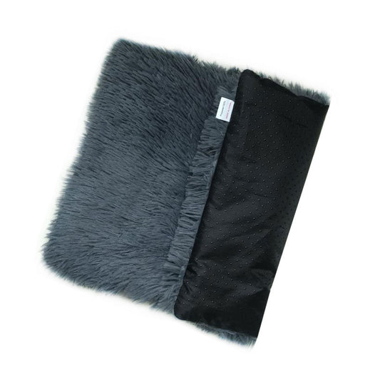 Dark Grey Plush Pet Mat for Dogs and Cats - 70x100cm, Anti-Slip, Warm and Cozy for Autumn and Winter